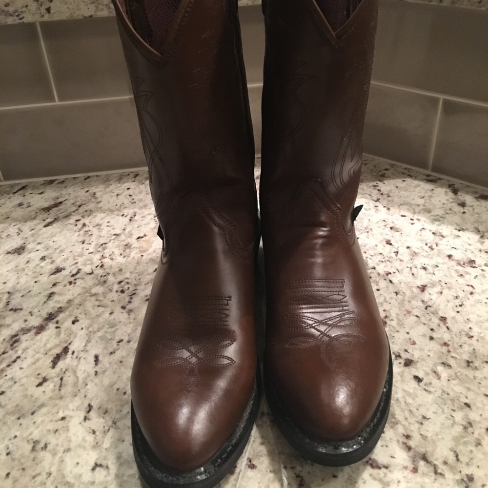 Justin JB1100 Men’s Cowboy Boots